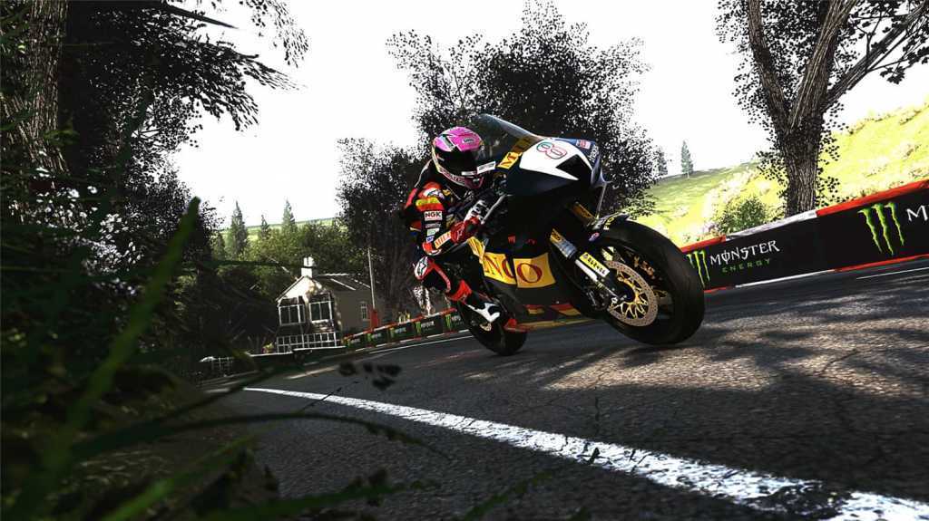曼岛TT:边缘竞速3/TT Isle Of Man: Ride on the Edge 3