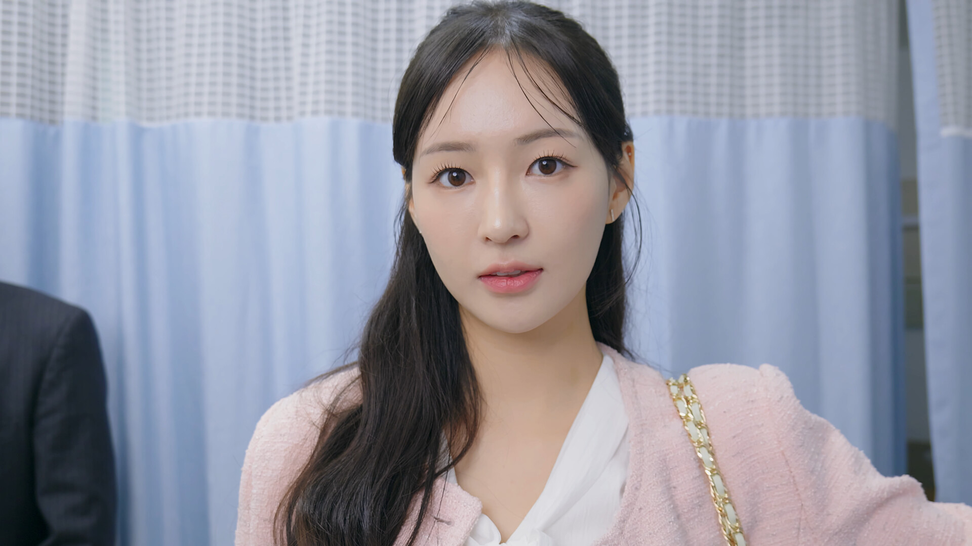 阿西, 美女室友竟然...?2/Five Hearts Under One Roof season2